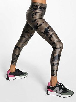 Lustrous Infinity High Rise Leggings - Camo